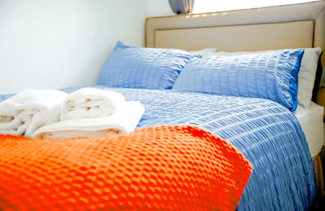 The Wynne House - 3 Bedroom Luxury House With 5 Beds & Free Parking Near City Centre, And A Walking Distance To The Etihad Stadium & Coop Live Arena-1